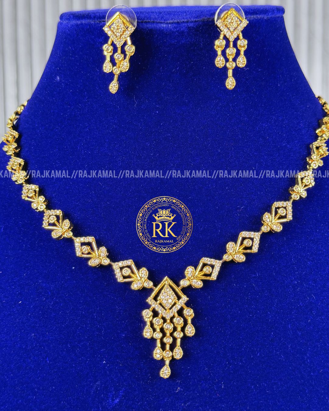 Diamond Cut Necklace Set