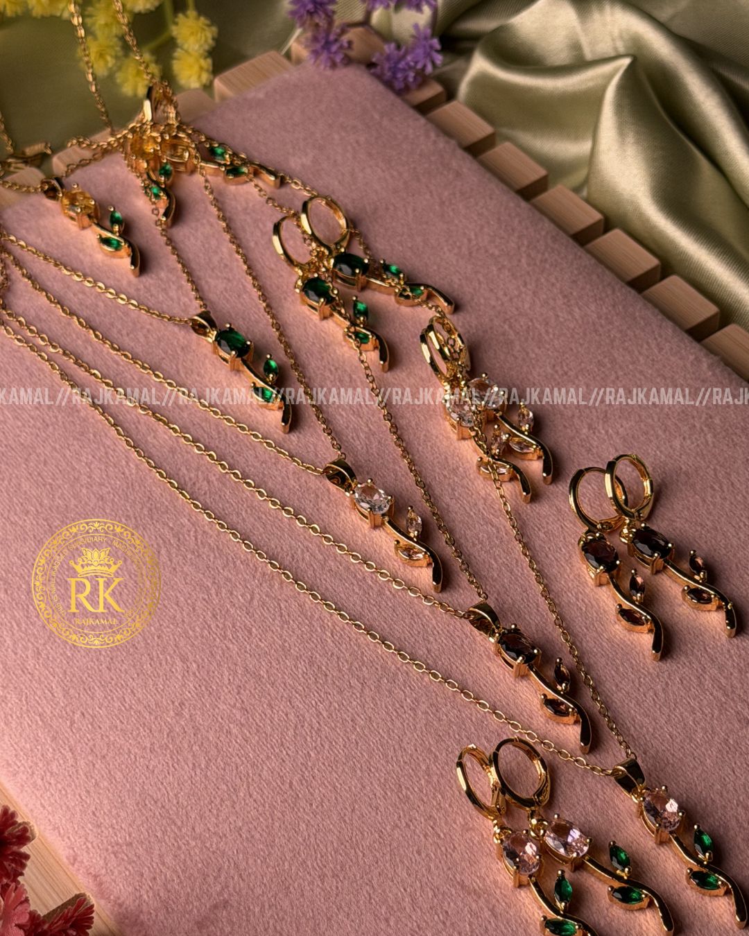 Tulip Chain Sets