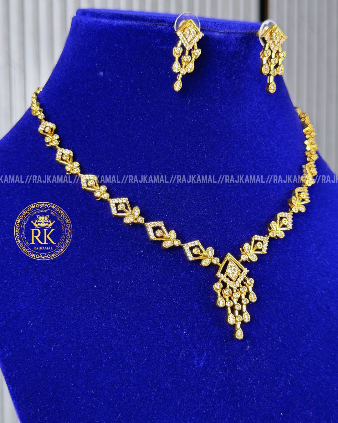 Diamond Cut Necklace Set