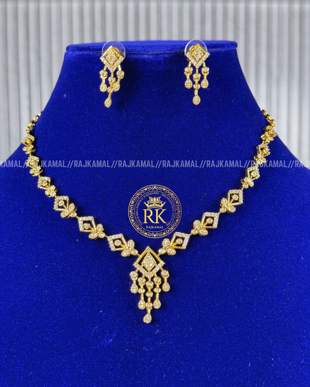 Diamond Cut Necklace Set