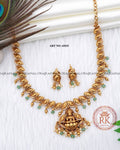 Lakshmi Devi Conch Necklace Set
