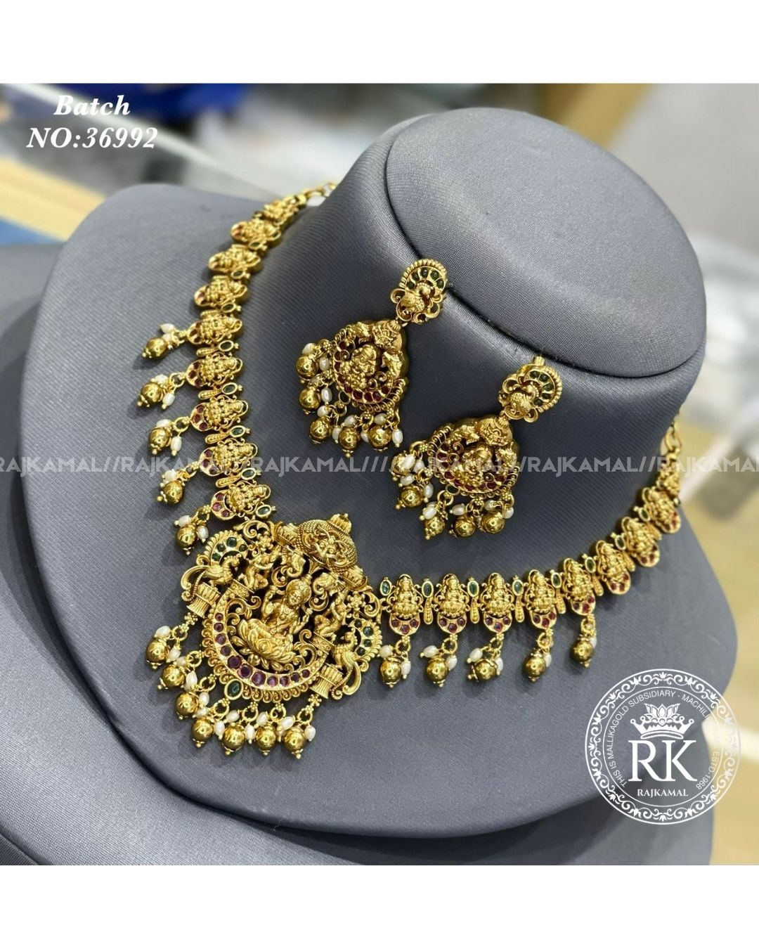 Premium Lakshmi Devi Necklace Set