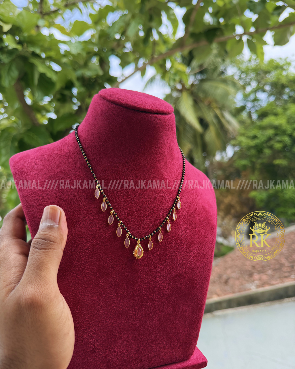Minimalist Colour Stone Black Beads Necklace