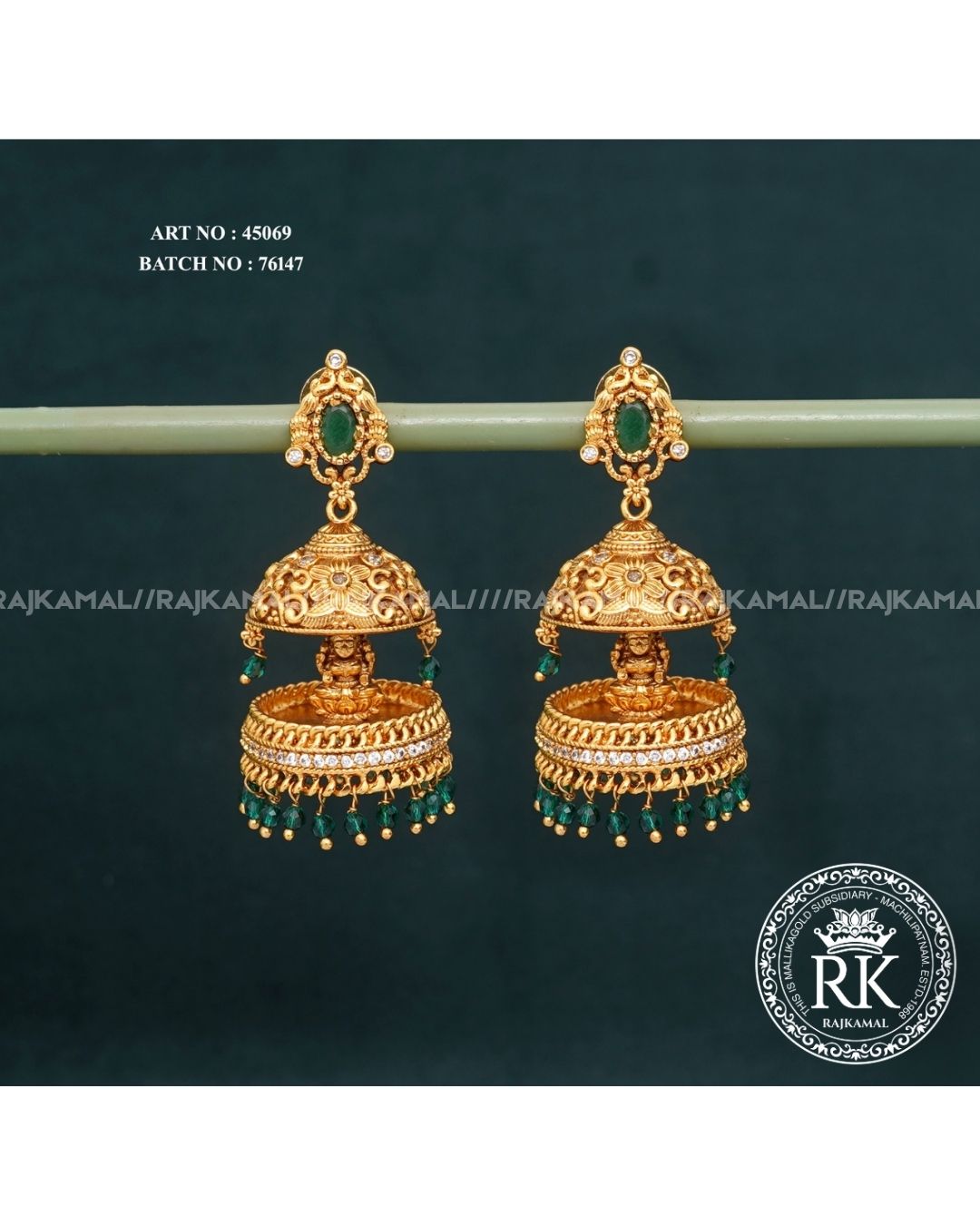 Premium Lakshmi Devi Earnings Basket-Style
